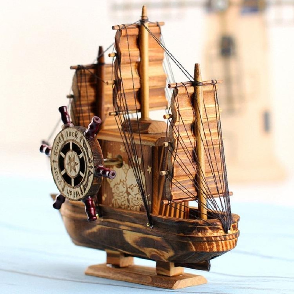 Wooden Music Sailing Boat Music Box Decoration, Creative Wooden Boat Decor Gift for Home and Office