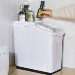11.4 gallon capacity shelf ingredient bin, 280 cup flour storage with wheels, airtight lid & scoop