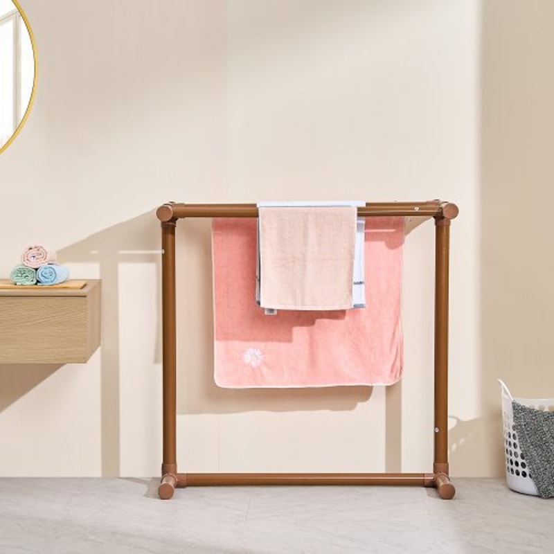 Freestanding Outdoor Pool Towel Rack, Bar Brown PVC T-Shape Storage Organizer with Clips, Mesh Bag & Hook for Swimming