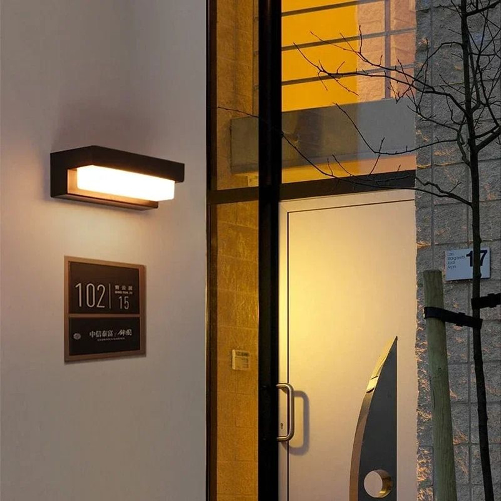 Solar LED Outdoor Wall Lamp 1