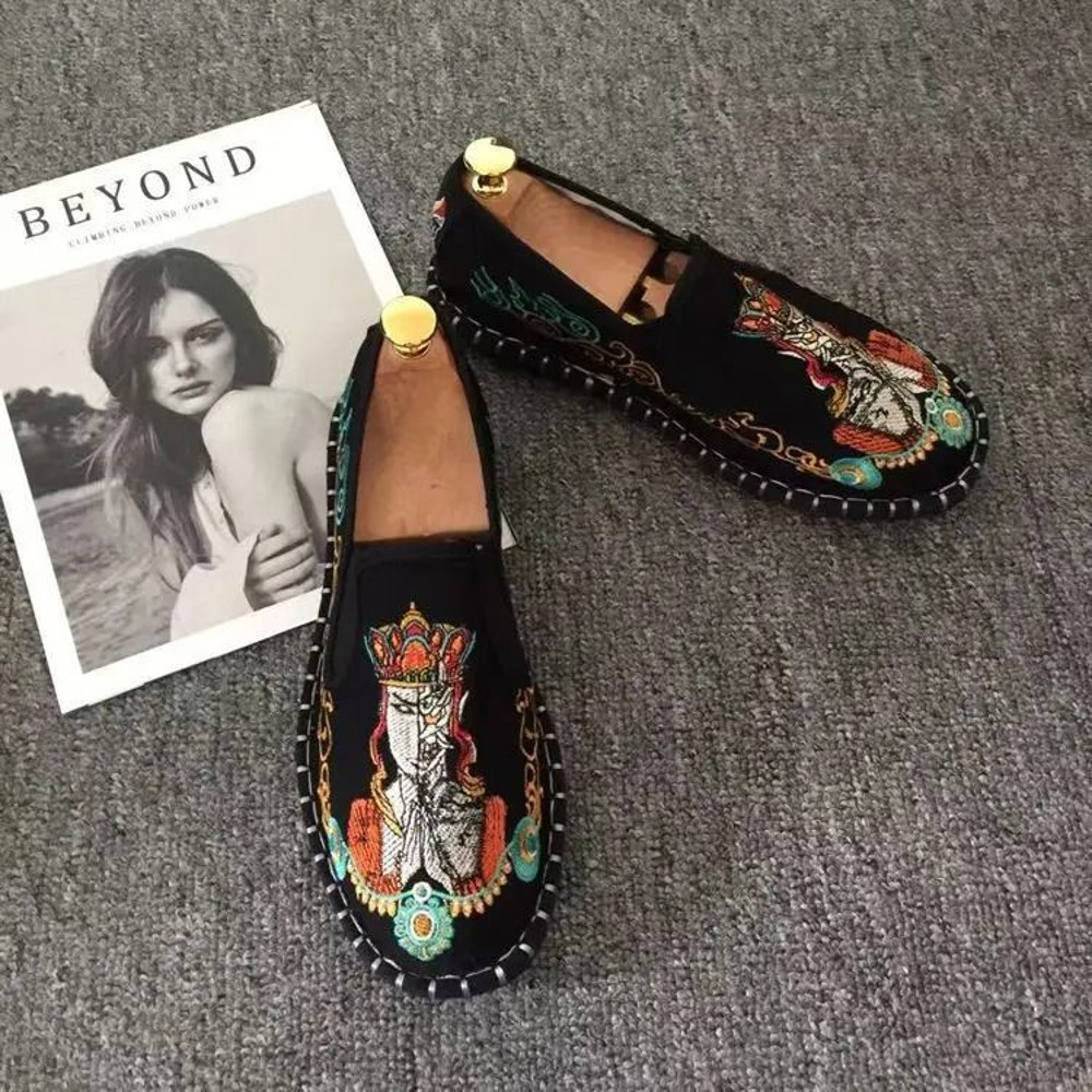 Traditional Embroidered Beijing Cloth Loafers For Men 4