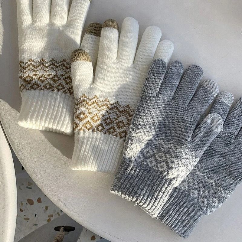 Knitted Touchscreen Winter Gloves For Men And Women 0