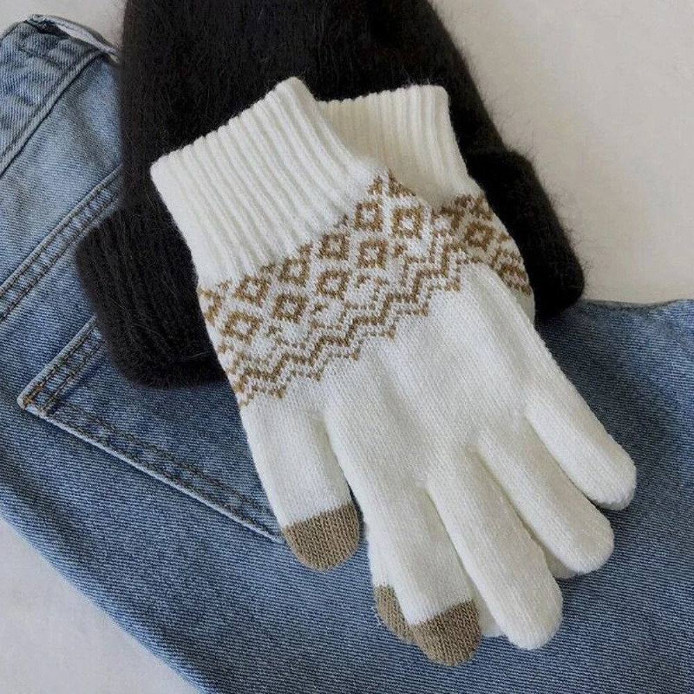Knitted Touchscreen Winter Gloves For Men And Women 2