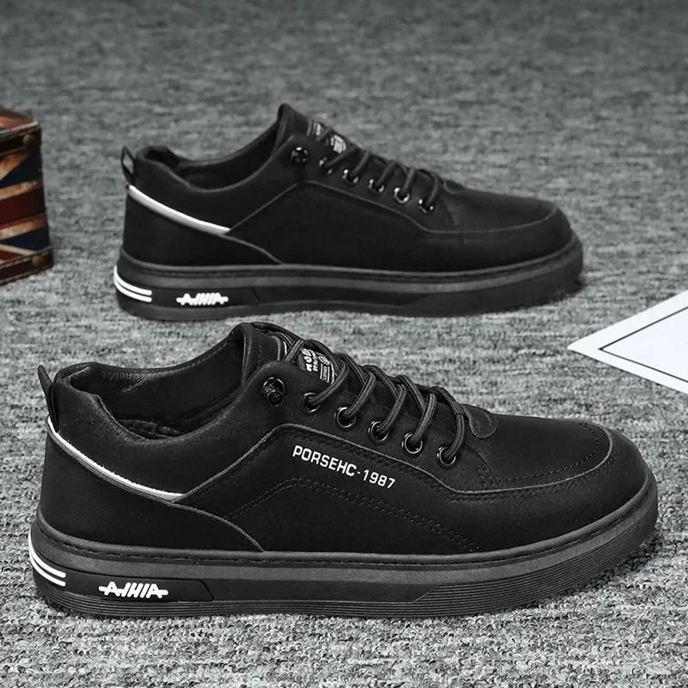 Breathable Mens Work Style Sneakers With Safety Board Shoe Design 1