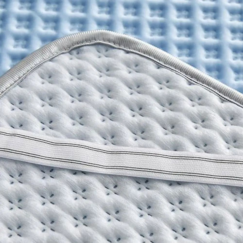 Cooling Ice Silk Sleeping Pad For Summer Comfort 1