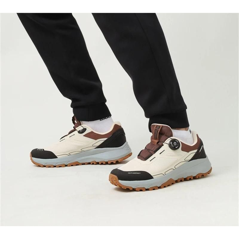 Breathable Mesh Hiking Shoes For Men 2