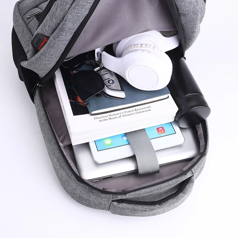 Large Capacity Travel Backpack With Laptop Compartment 4