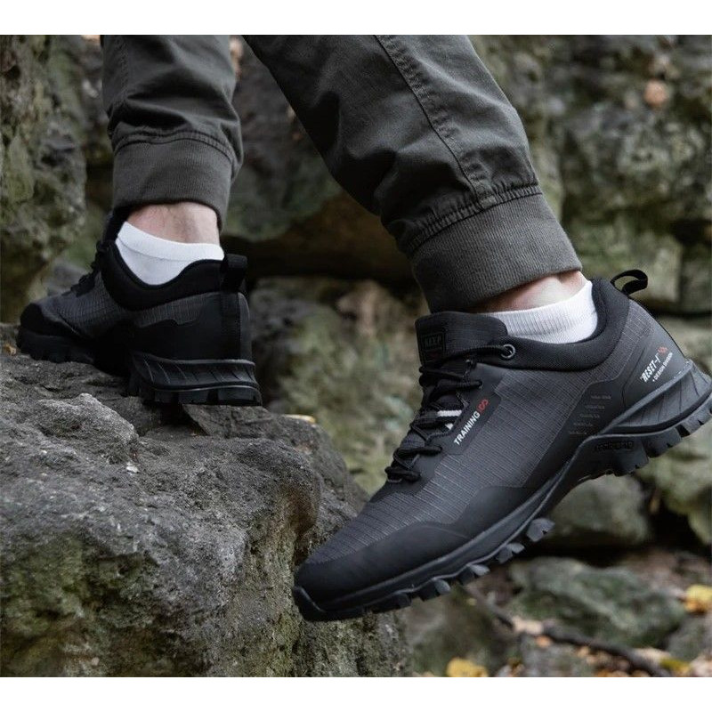 Men Waterproof Hiking Shoes Anti Skid Outdoor Sneaker 1