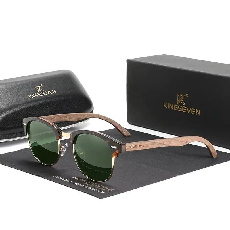 Walnut Wood Polarized Sunglasses With UV400 Protection 3