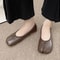 Womens Japanese Style Tabi Leather Flats With Split Toe Design 1