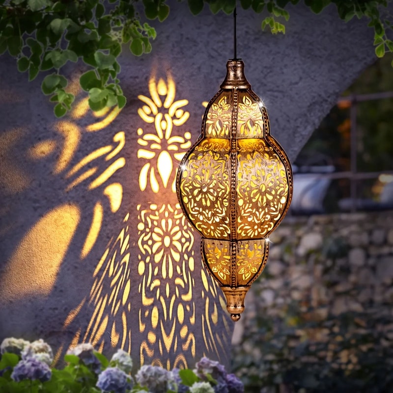 Solar Lantern Pendant Light For Outdoor Garden And Patio Decor 1