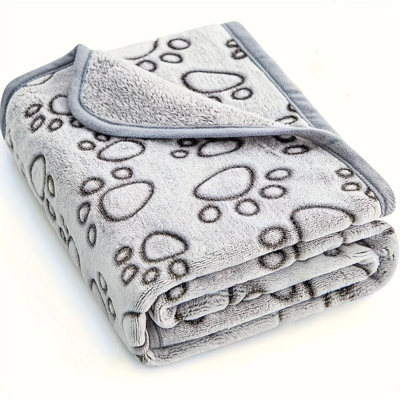 Soft Plush Pet Blanket With Cartoon Design 6