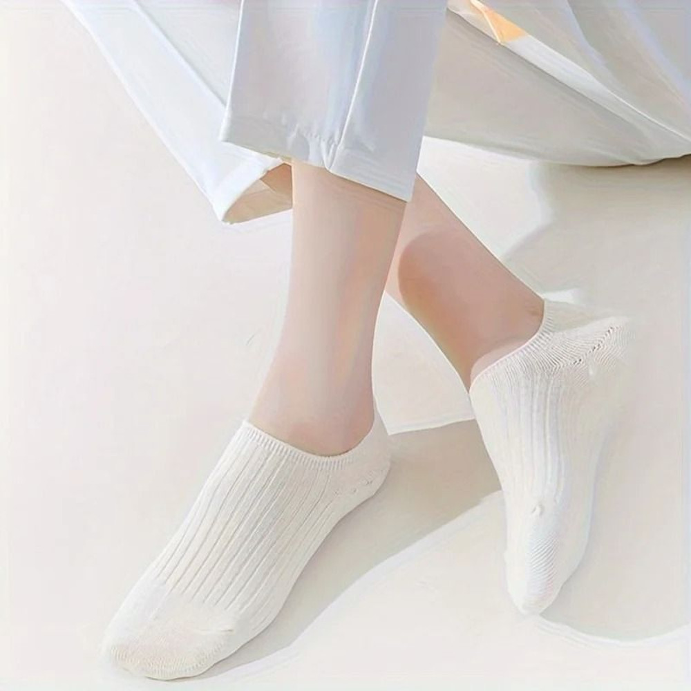 Multicolor Striped Knitted Short Socks Six Pair Set For Women 2