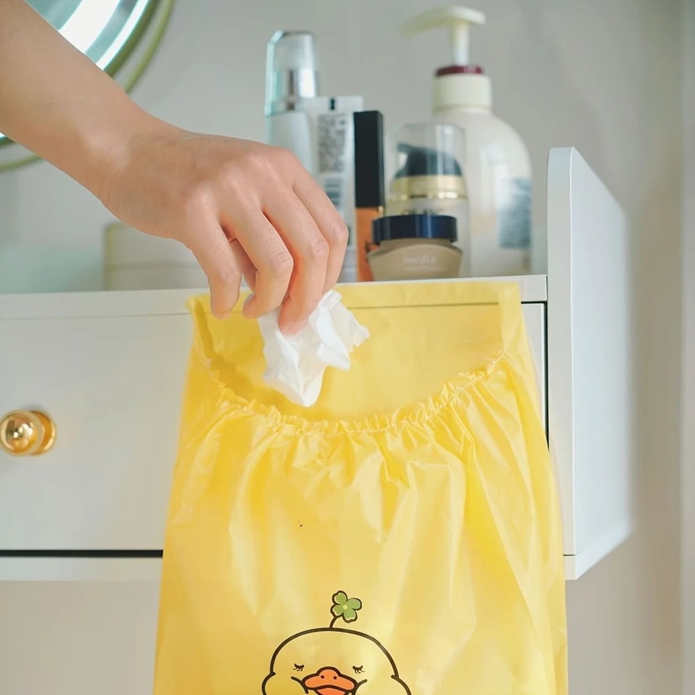 Fifteen Piece Adhesive Car Trash Bag Kit For Interior Hanging 2