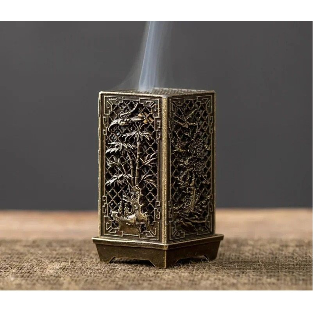 Elegant Metal Aroma Holder 6