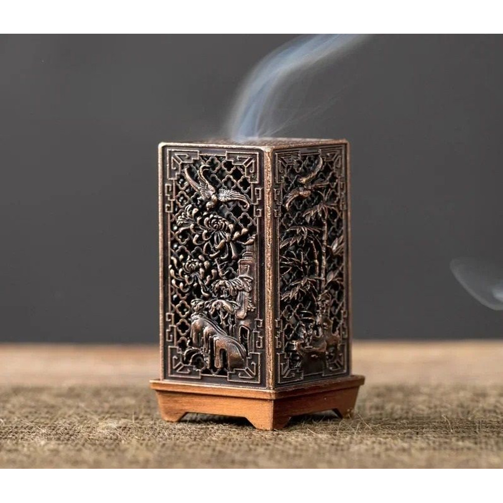 Elegant Metal Aroma Holder 7