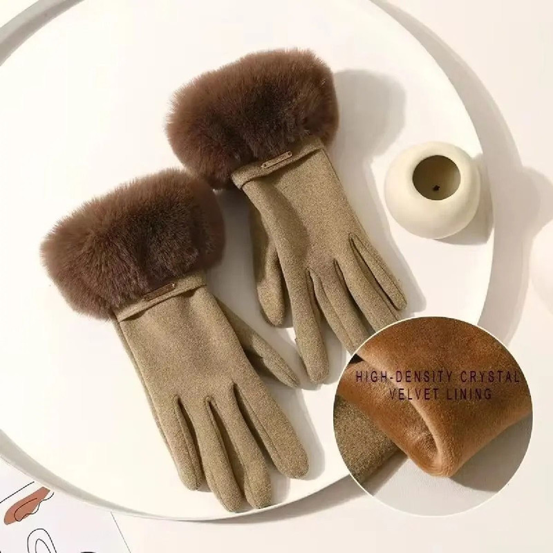 Cozy Winter Plush Touch Screen Gloves For Women 3
