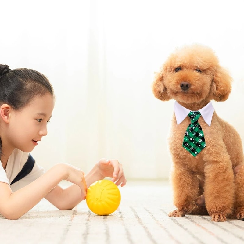 Christmas Plaid Necktie For Pets Warm Adjustable Holiday Outfit 3