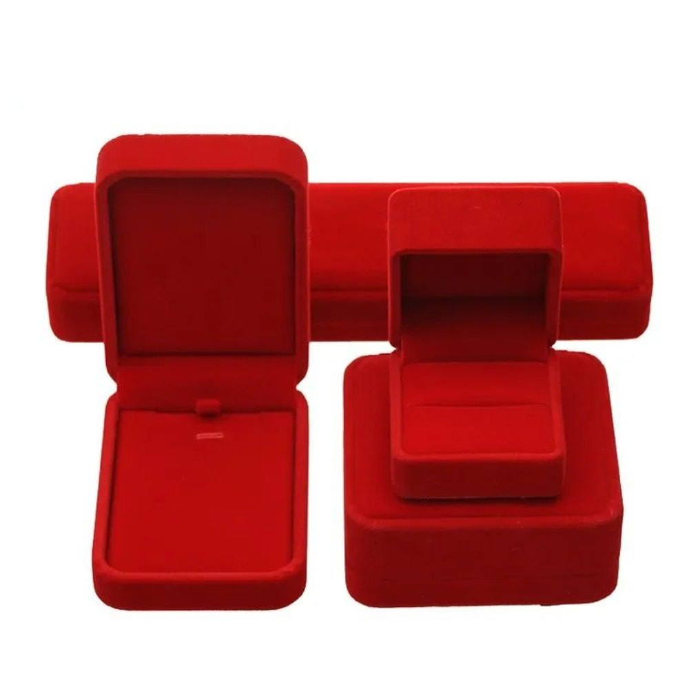 Red Velvet Jewelry Storage Case Set For Rings Earrings Pendants And Bracelets 1