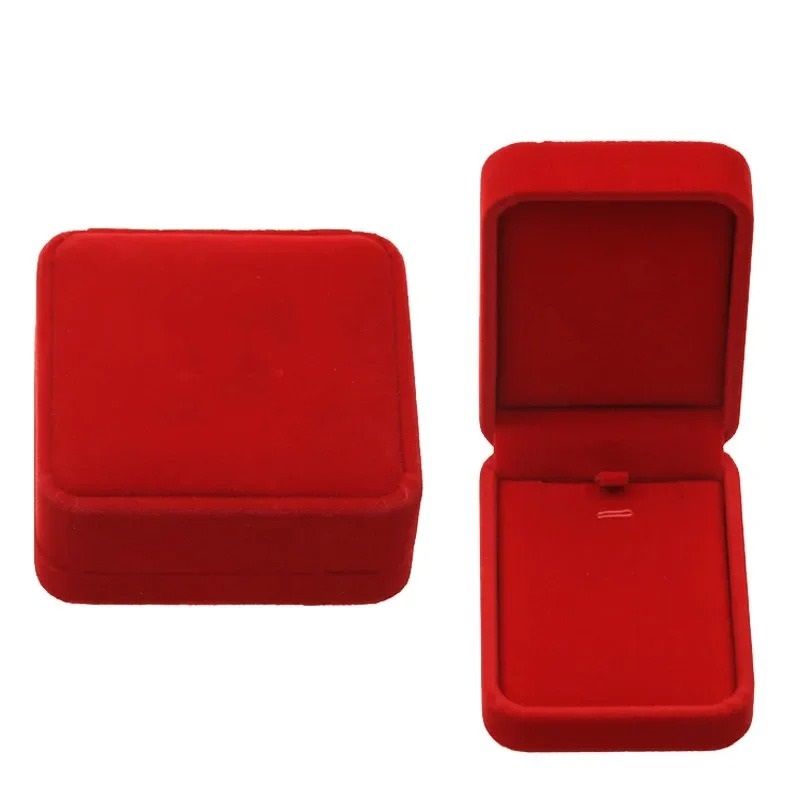 Red Velvet Jewelry Storage Case Set For Rings Earrings Pendants And Bracelets 4