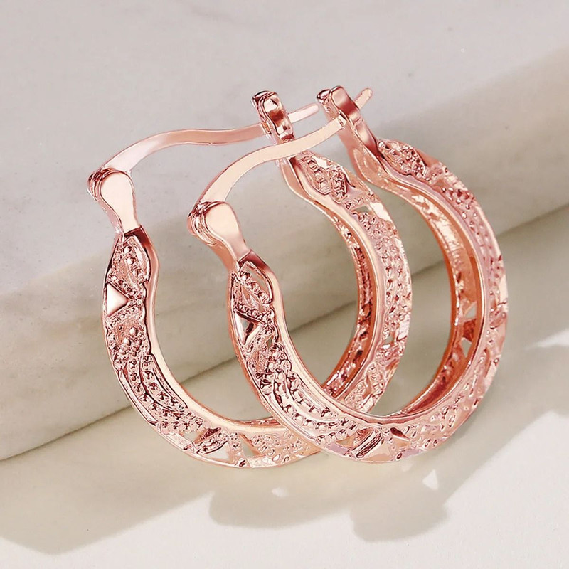Hollow Out Pattern Hoop Earrings For Women Modern Metal U Shape Circle Style 1