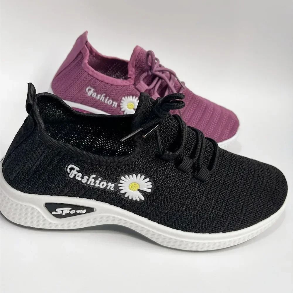 Breathable Soft Sole Womens Running And Casual Shoes 3