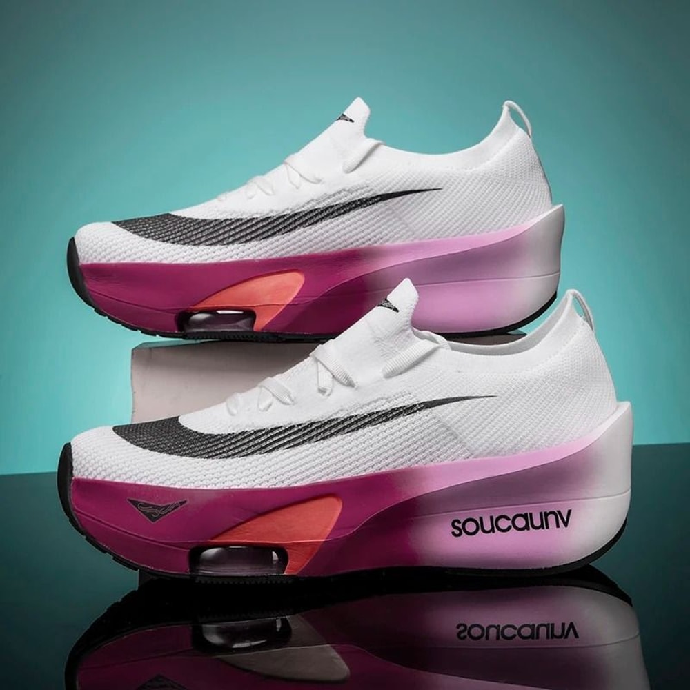 Marathon Carbon Cushion Running Sneakers 8