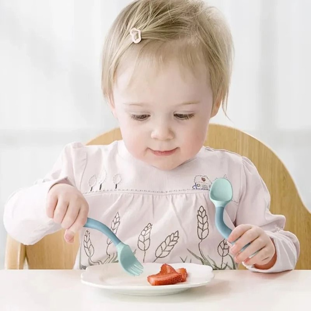 Bendable Baby Fork And Spoon Set For Infant Feeding And Self Learning 3