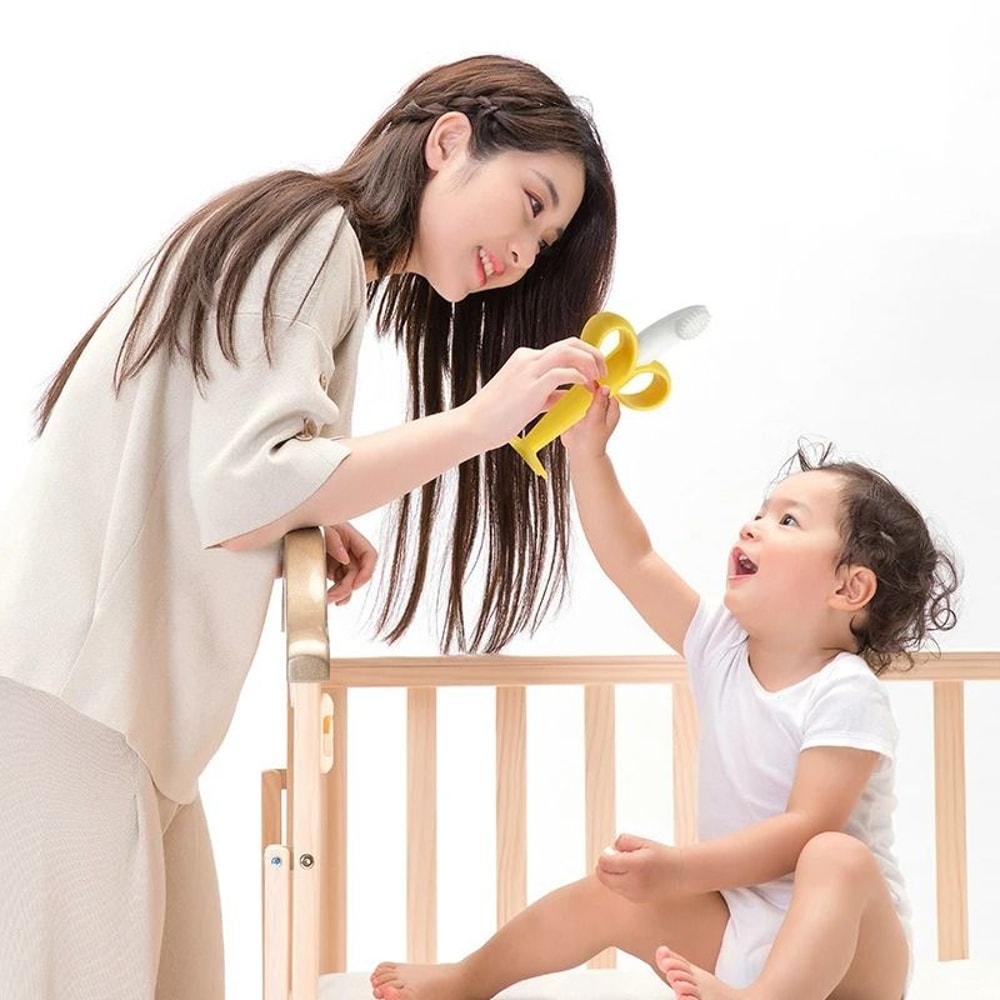 Baby Silicone Banana Teething Toothbrush And Gum Soothing Chew Toy Set 2