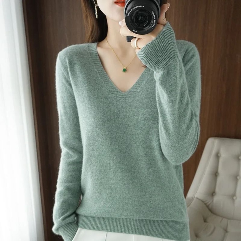 Elegant V Neck Cashmere Pullover With Lace Detail Hollow Out Knit Winter Sweater For Women 10