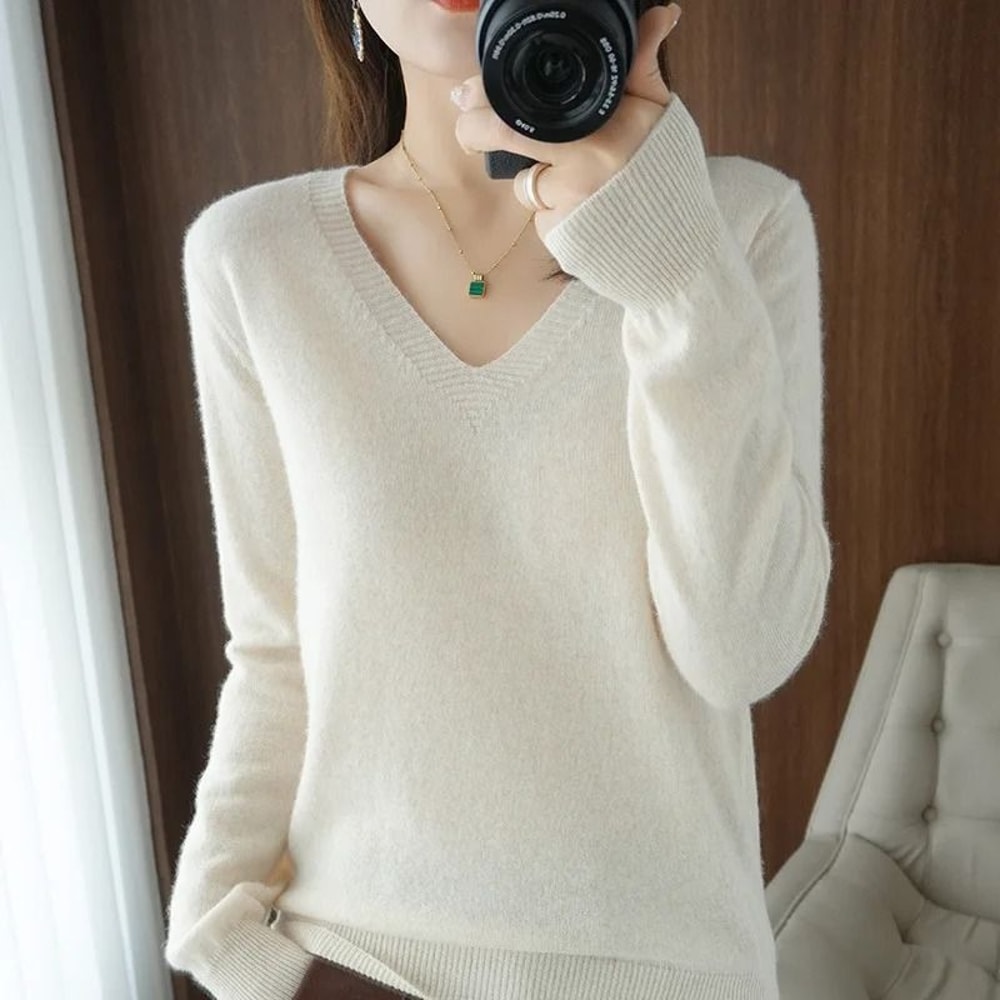 Elegant V Neck Cashmere Pullover With Lace Detail Hollow Out Knit Winter Sweater For Women 11