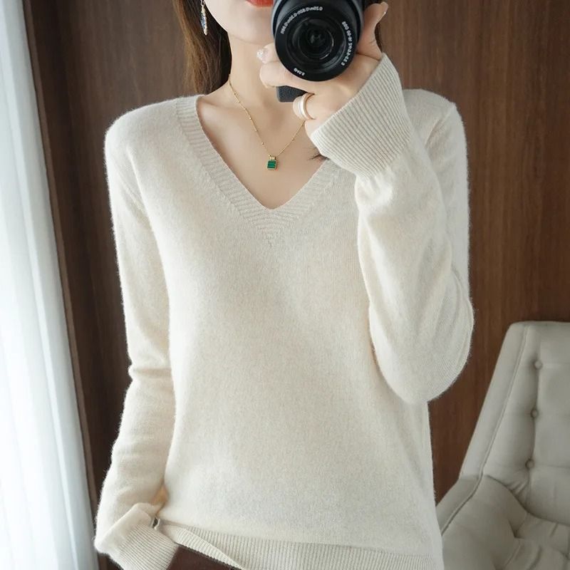 Elegant V Neck Cashmere Pullover With Lace Detail Hollow Out Knit Winter Sweater For Women 11