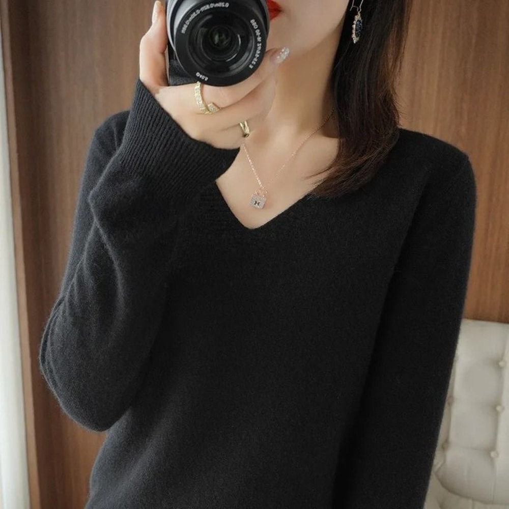 Elegant V Neck Cashmere Pullover With Lace Detail Hollow Out Knit Winter Sweater For Women 6