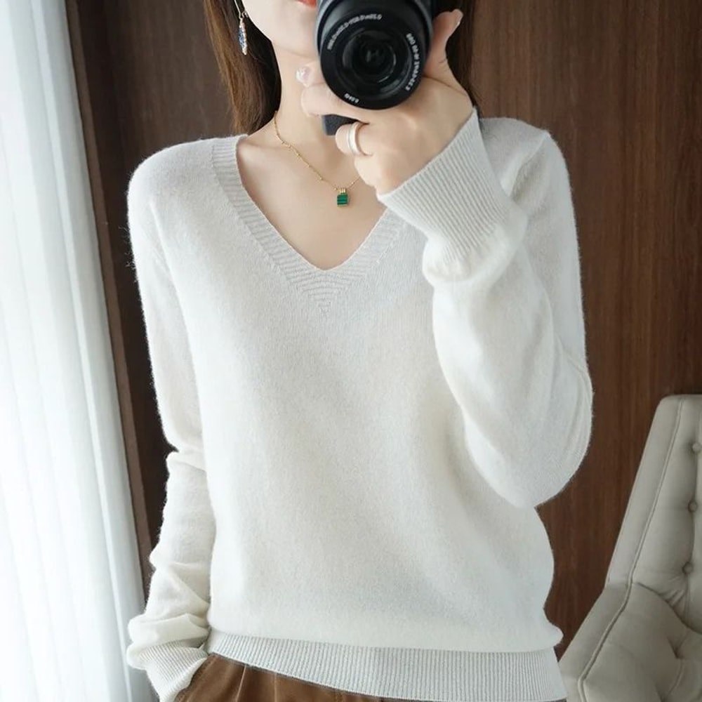 Elegant V Neck Cashmere Pullover With Lace Detail Hollow Out Knit Winter Sweater For Women 7