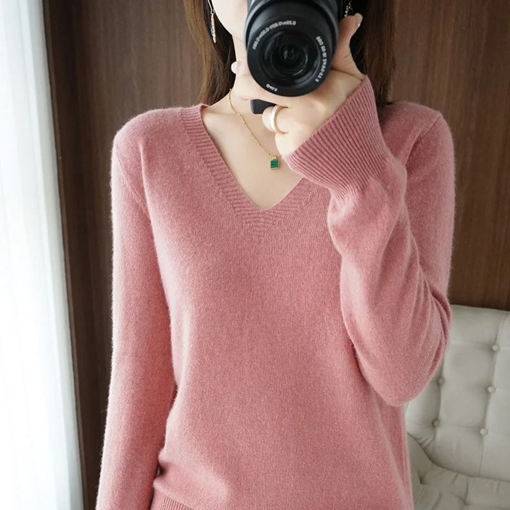 Elegant V Neck Cashmere Pullover With Lace Detail Hollow Out Knit Winter Sweater For Women 8