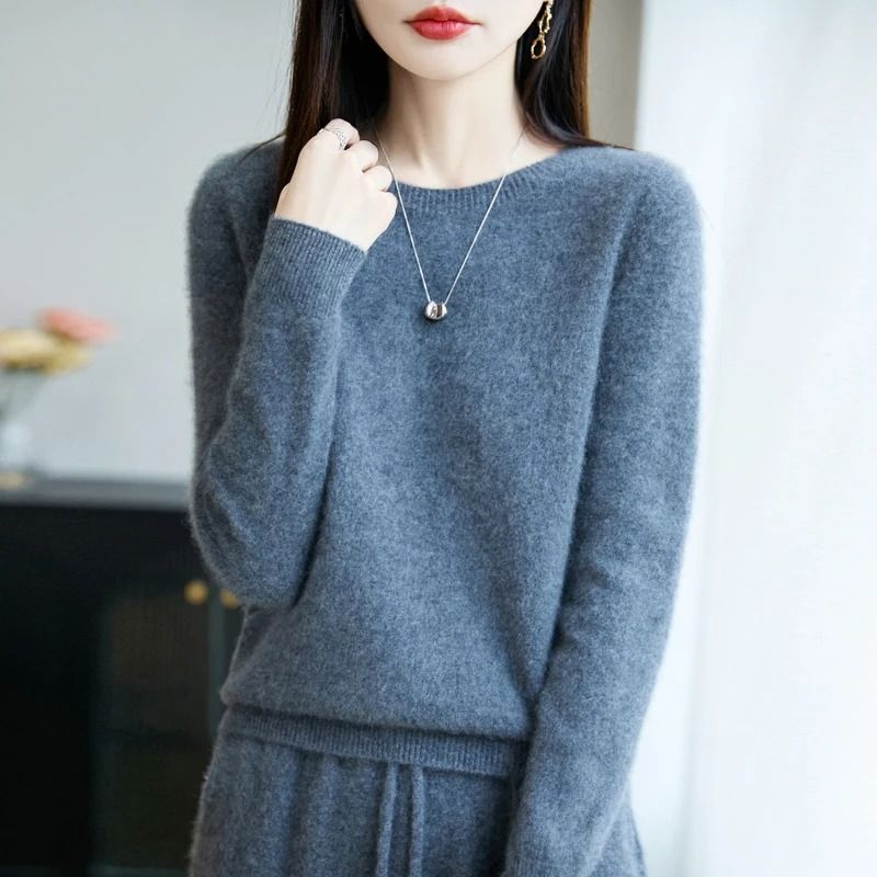 Pure Merino Wool O Neck Pullover Elegant Cashmere Feel Winter Sweater For Women 10