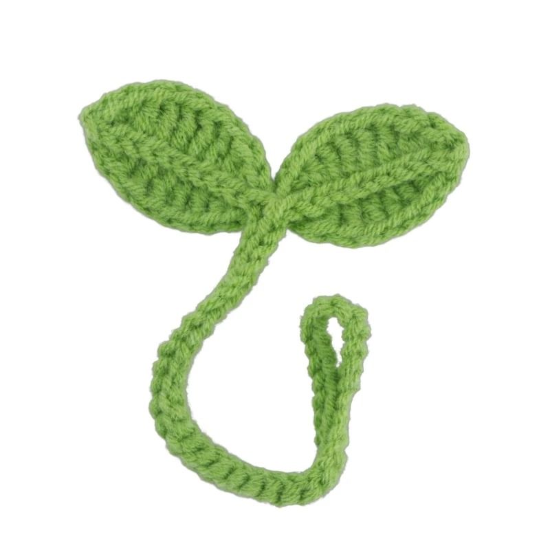 Crochet Leaf Bookmark And Accessory 6