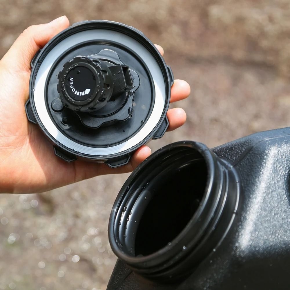 Water Bucket Seal Cover With Faucet For Outdoor Camping And Picnic 1