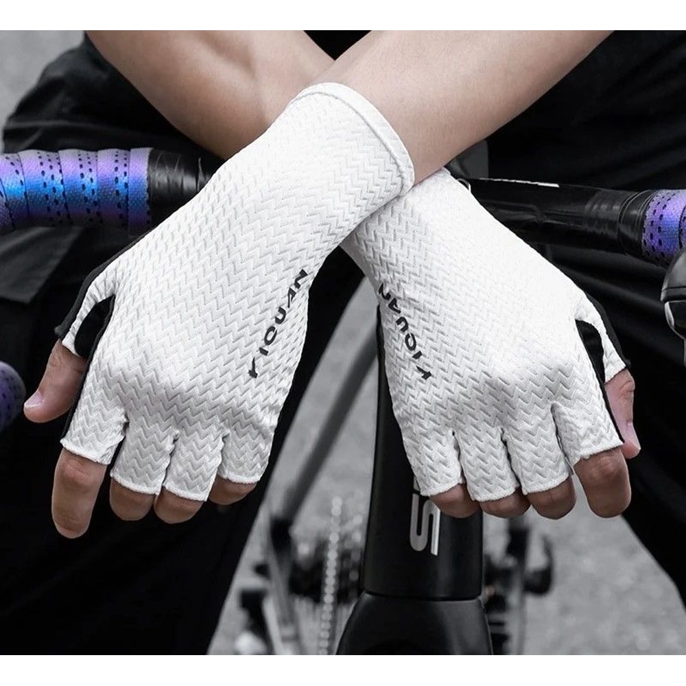 Breathable Half Finger Sports Gloves For Cycling And Outdoor Activities 2