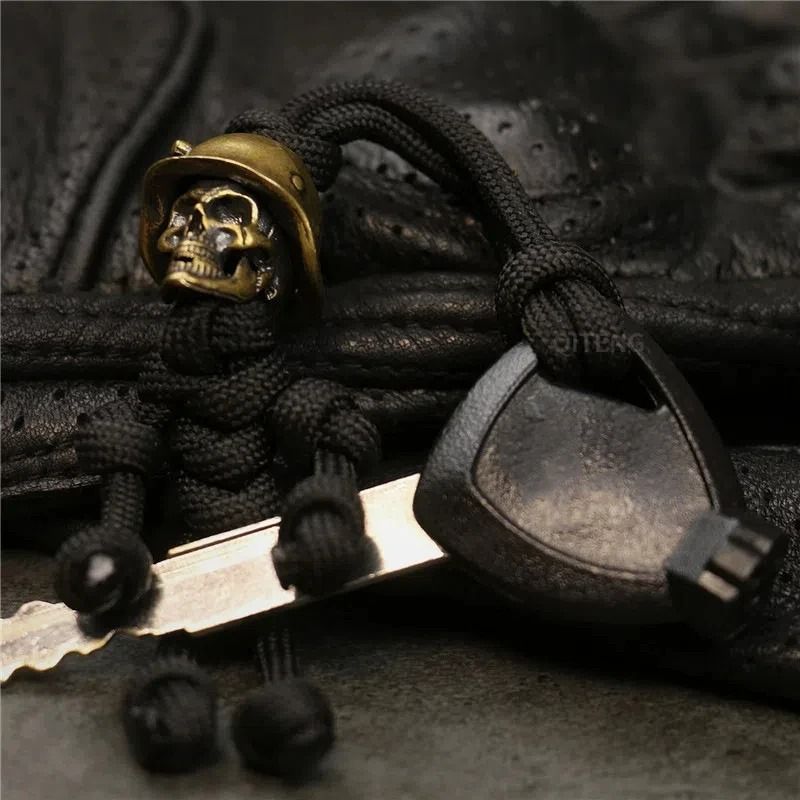 Creative Skull Soldier Keychain For Bags And Keys 1
