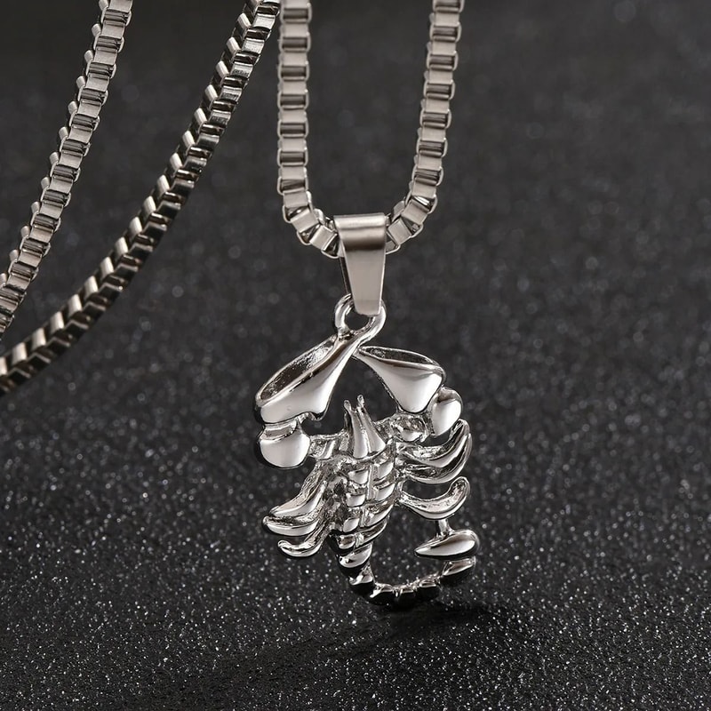 Mens Punk Scorpion Pendant Necklace For Street Style 8