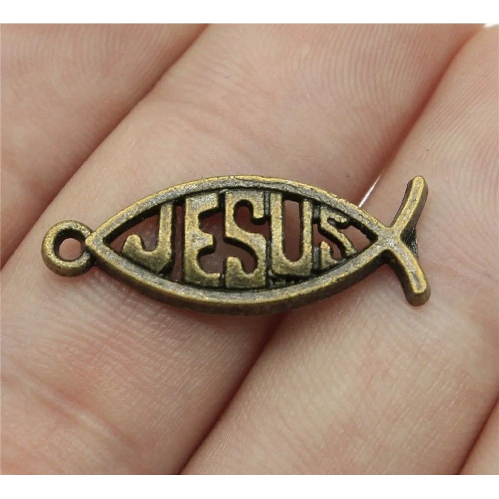 Vintage Hollow Jesus Fish Key Chain Charms For Jewelry Making 7