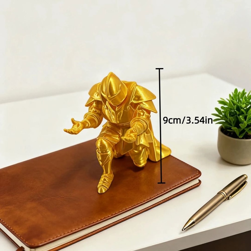 Golden Knight Creative Pen Holder Personalized Desktop Ornament Pen Storage Rack 5
