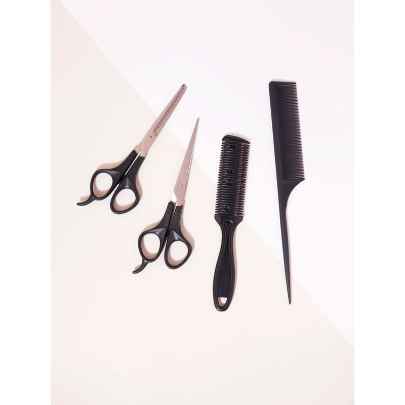 Professional Hairstyling Tool Set Hair Clippers Combs And Thinning Clippers 3