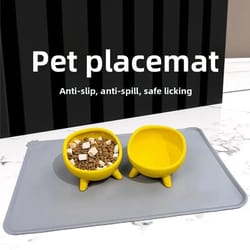 silicone pet dining mat with anti spill surface