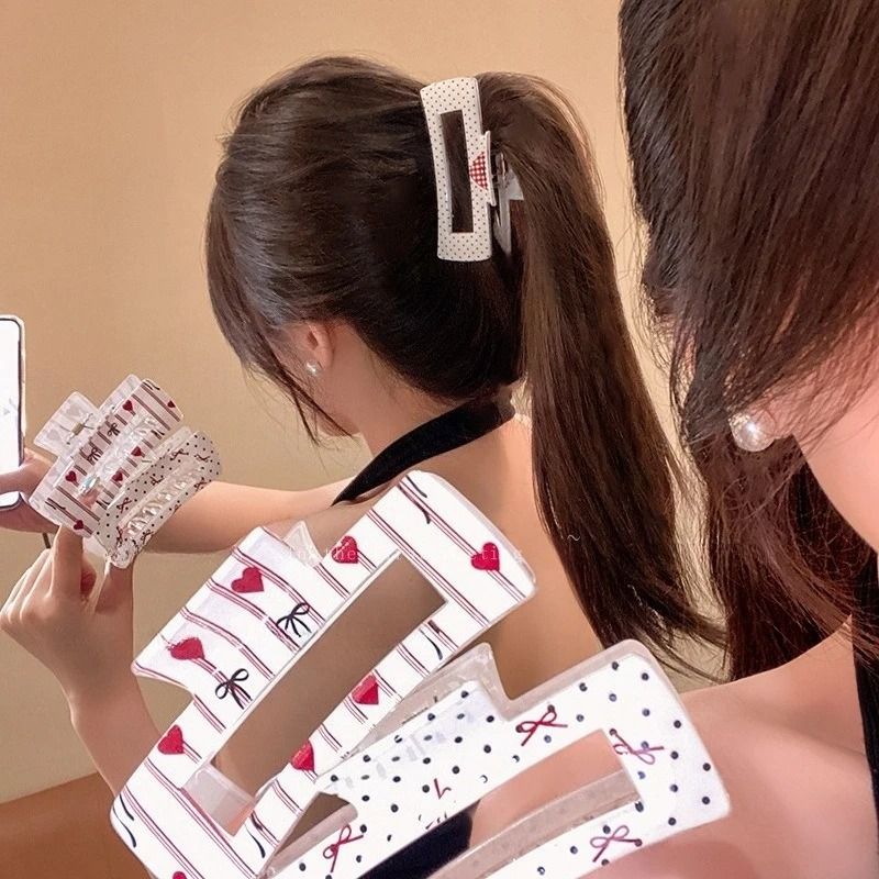 Elegant Bow And Heart Print Hair Clips For Women 1