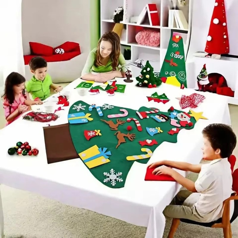 DIY Toddler Friendly Felt Christmas Tree 2
