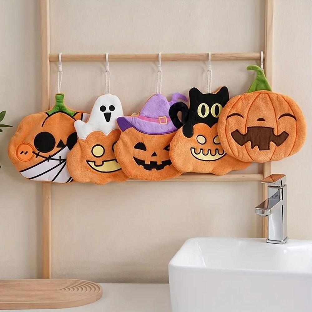 Halloween Cute Pumpkin Coral Velvet Hanging Hand Towel 0