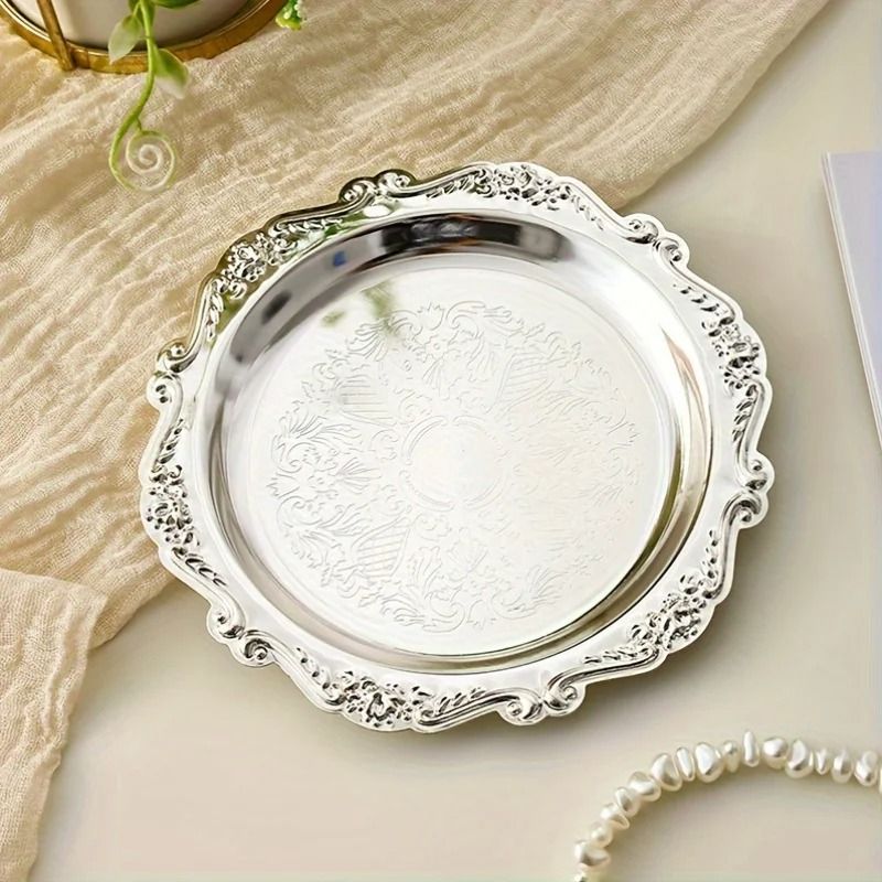 Retro Light Luxury Style Metal Jewelry Tray 4