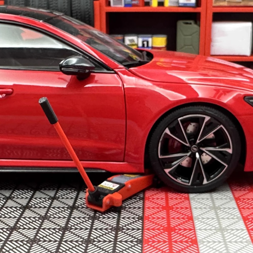 118 Scale Diorama Garage Jacks 0